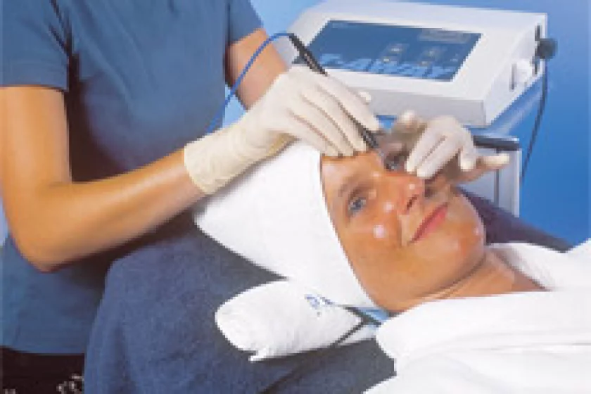 T-Away-bellaDerma-Berlin